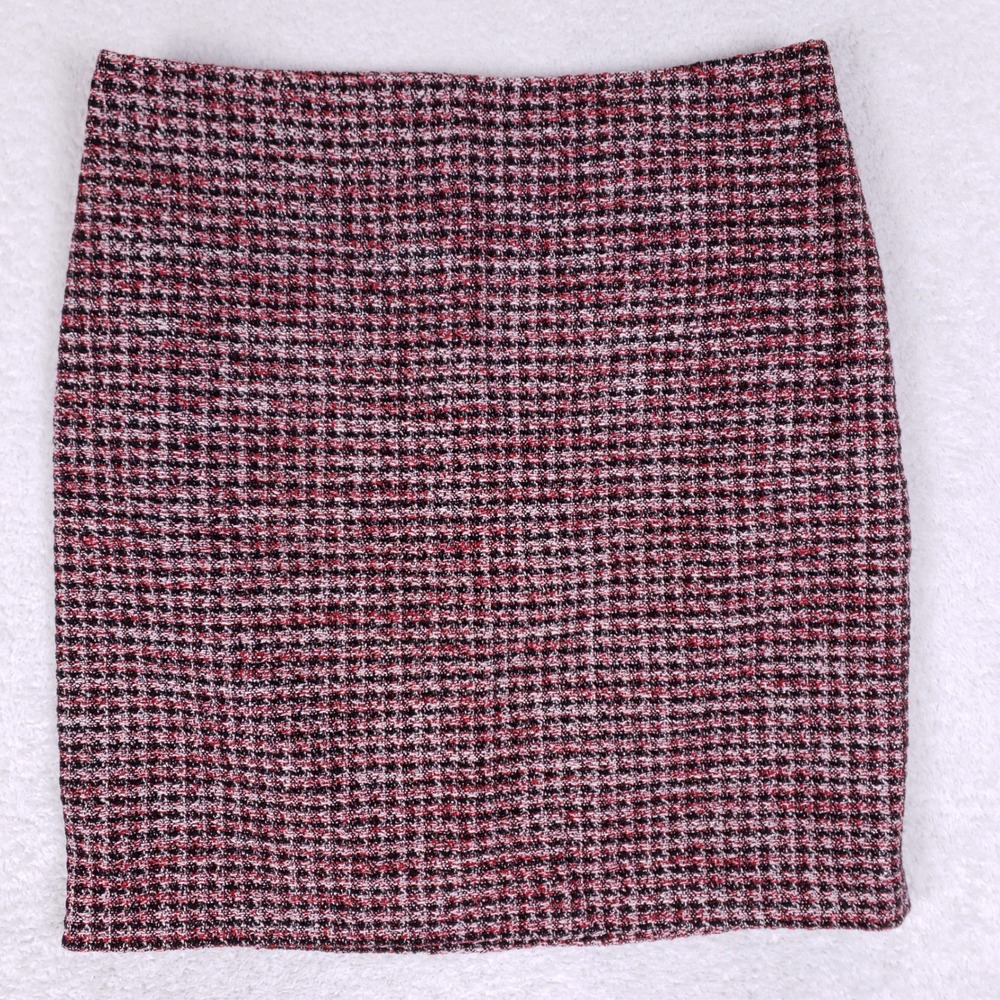 White House Black Market Skirt 4 Tweed Houndstooth Red Black Metallic Mini Prep